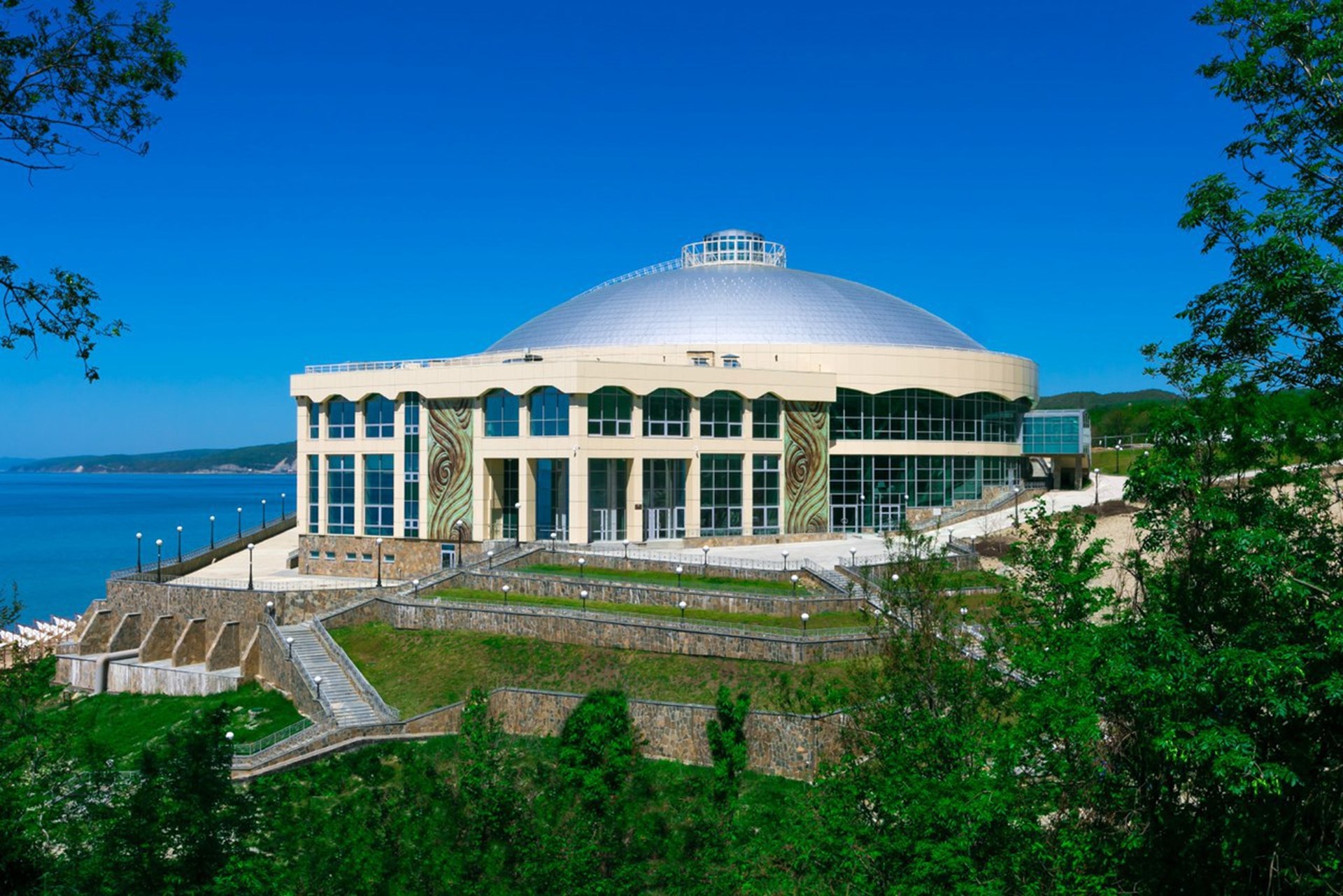 Center orlyonok ru. ВДЦ Орленок амфитеатр. Лагерь Орленок амфитеатр. Олимпийская деревня Орленок амфитеатр. Концертный зал Орленок Туапсе.